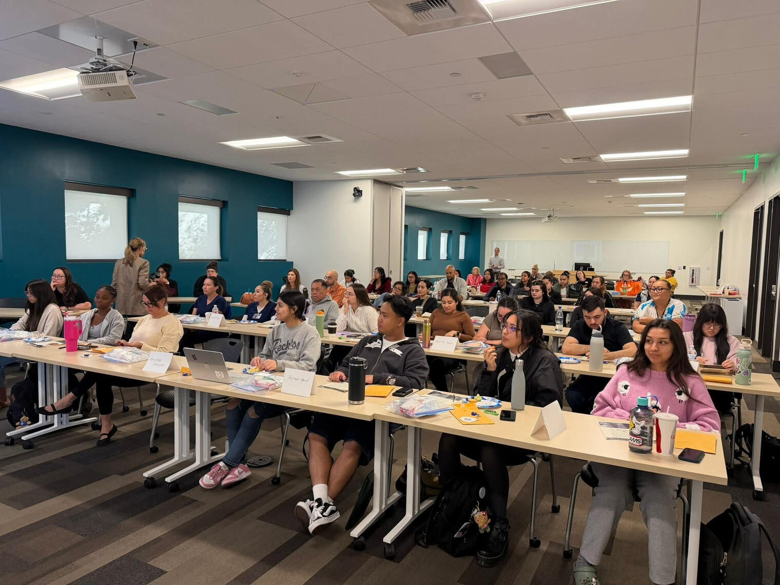 Collaborative Clinical Immersion Hands-on clinical immersion session focusing on wound assessment and strategic documentation logic.